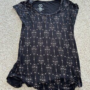 🎀 Buy 2 Get 1 Free 🎀 Maurices 24/7 Women's XS Pink Star Print T-Shirt